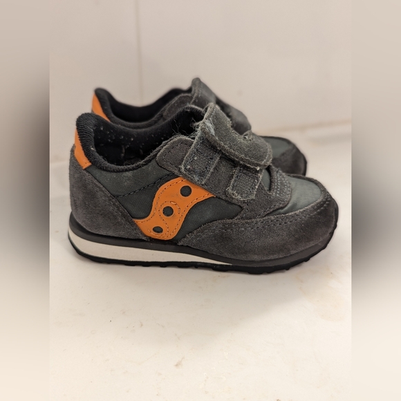Saucony Other - Saucony toddler jazz sneakers